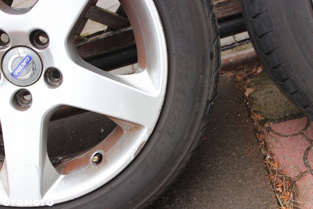 Koła Felgi Aluminiowe VOLVO V70 III 225/50 R17 - 8