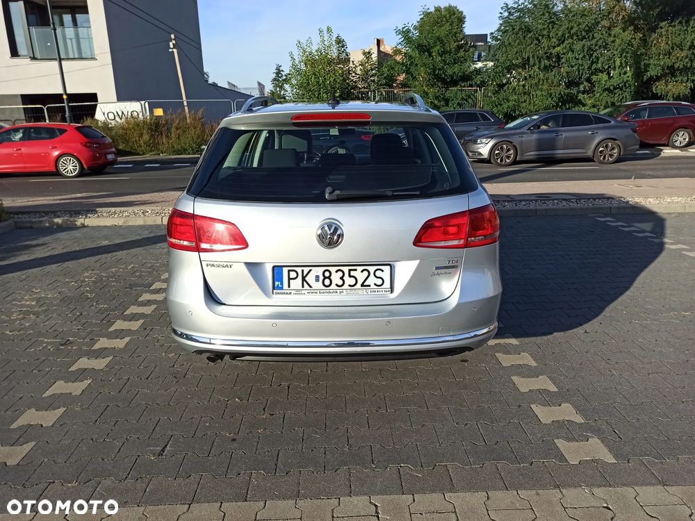 Volkswagen Passat 1.6 TDI Trendline - 9