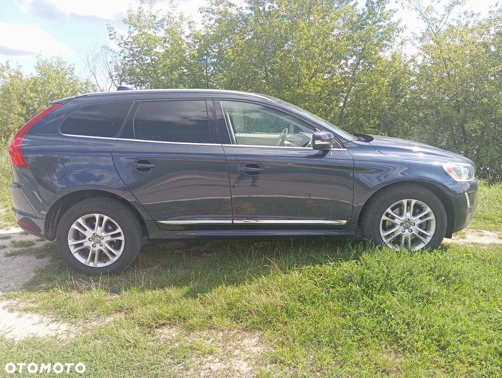 Volvo XC 60 - 8