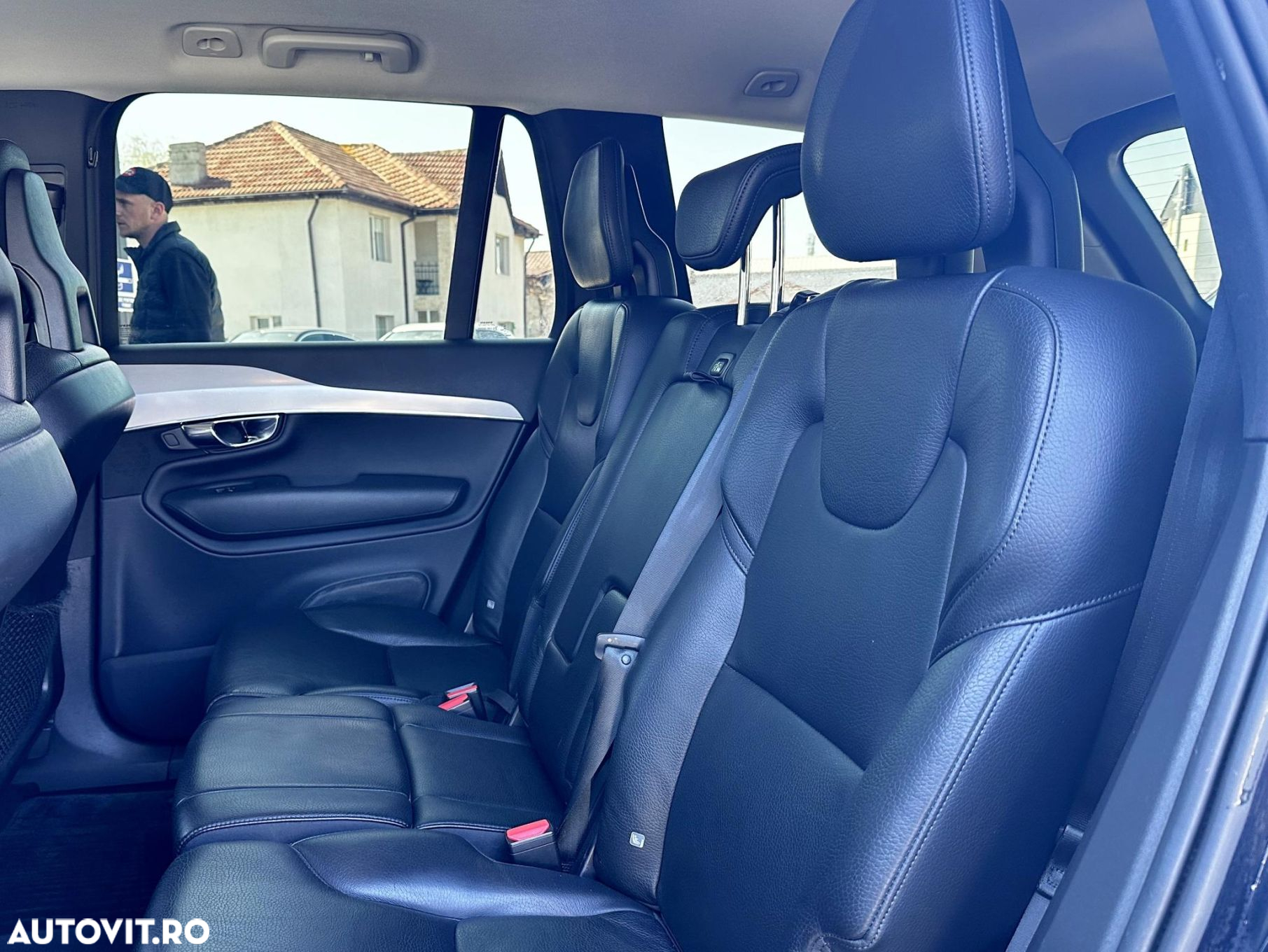 Volvo XC 90 - 24
