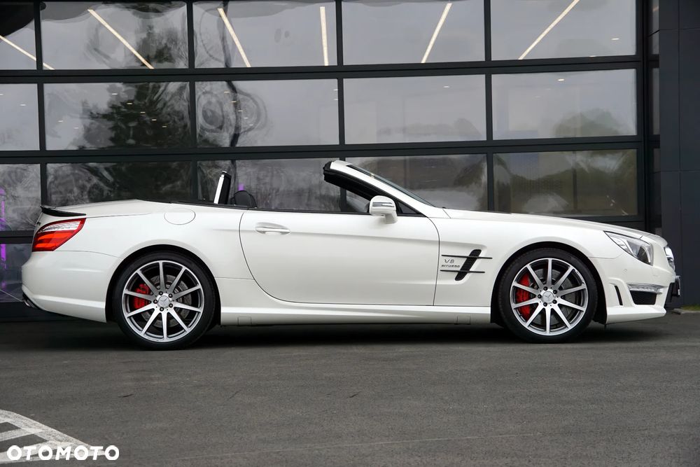 Mercedes-Benz SL 63 AMG AMG Speedshift MCT 7-Gang Sportgetriebe AMG Performance Package - 11