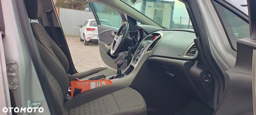 Opel Astra 1.6 Style - 26