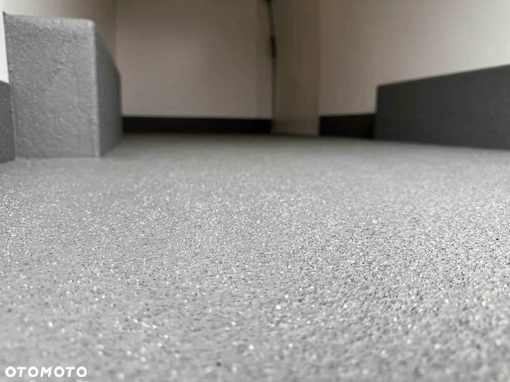 Mercedes-Benz Sprinter - 16