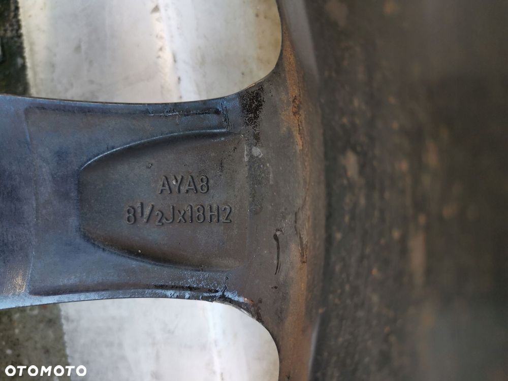 koła felgi aluminiowe vw amarok aez 8.5j 18" et48 265/60/18 - 8
