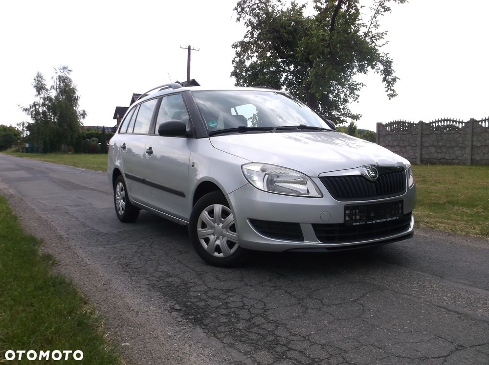 Skoda Fabia 1.2 TSI STYLE EDITION - 33