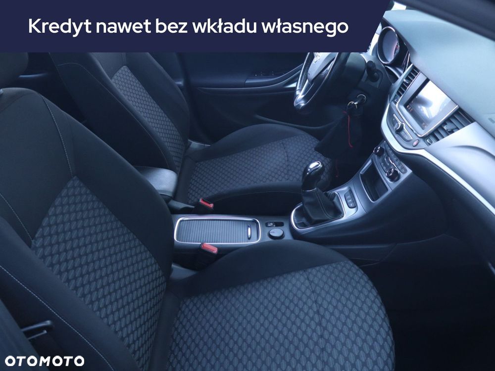 Opel Astra - 11