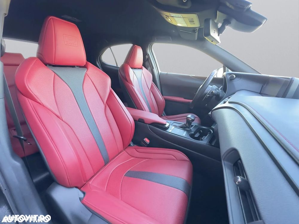 Lexus UX 250h F SPORT - 22