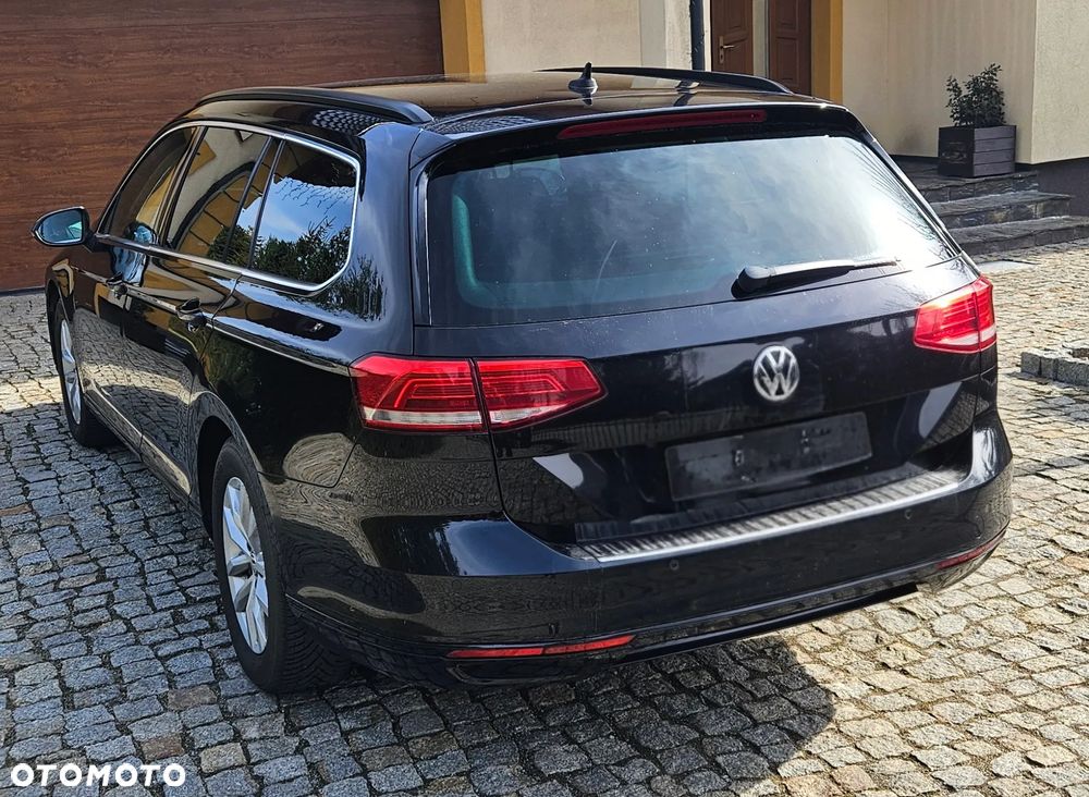 Volkswagen Passat Variant 2.0 TDI SCR DSG Comfortline - 5