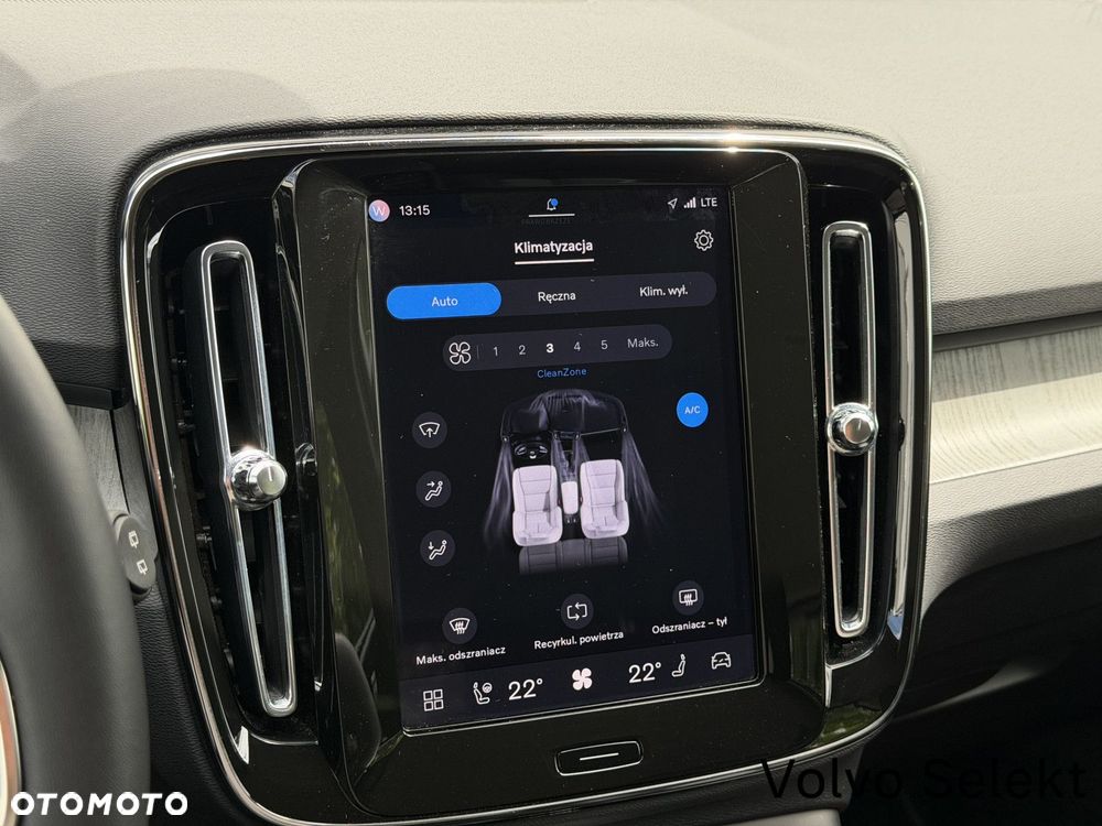Volvo XC 40 - 25