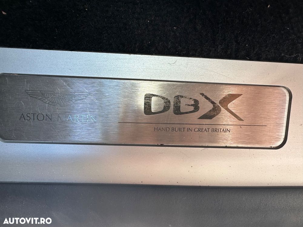 Aston Martin DBX Standard - 10