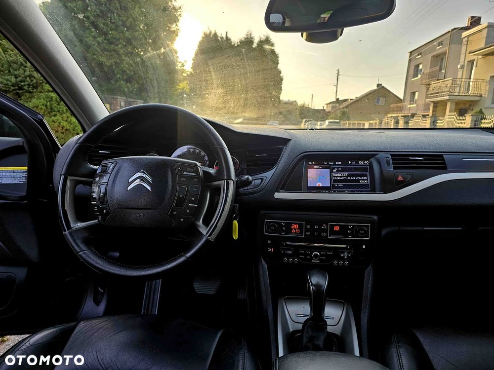 Citroën C5 Tourer HDi 165 FAP Exclusive - 18