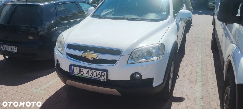 Chevrolet Captiva 3.2 LT high - 1