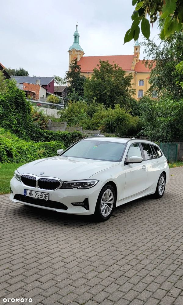 BMW Seria 3 320d Advantage sport - 25