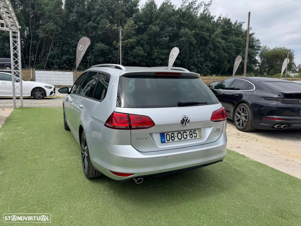 VW Golf Variant 1.6 TDi Highline DSG - 4