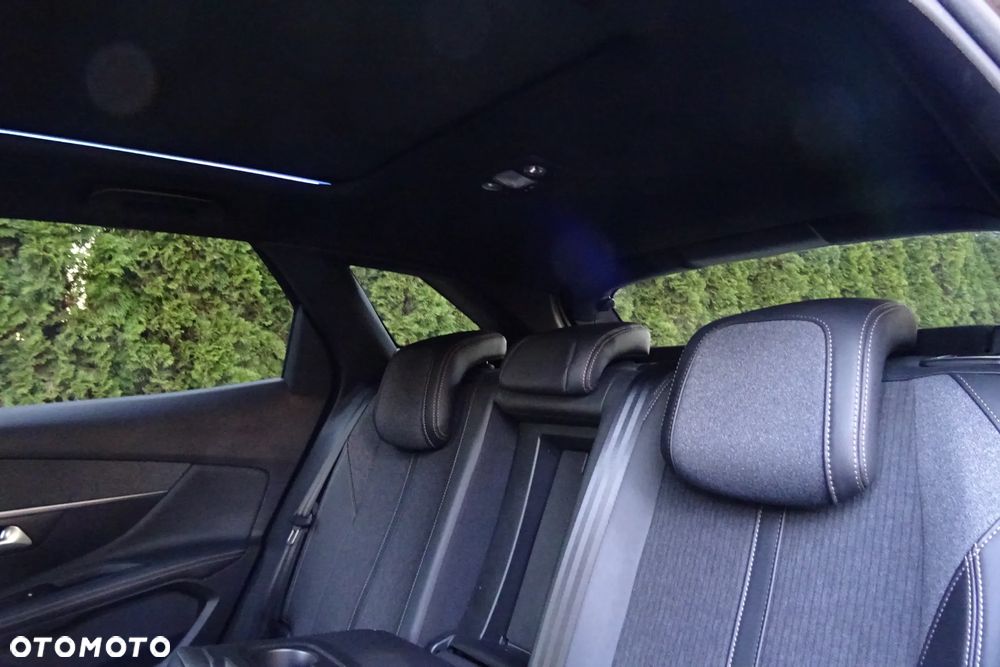 Peugeot 3008 BlueHDi 180 Stop & Start EAT8 GT - 17