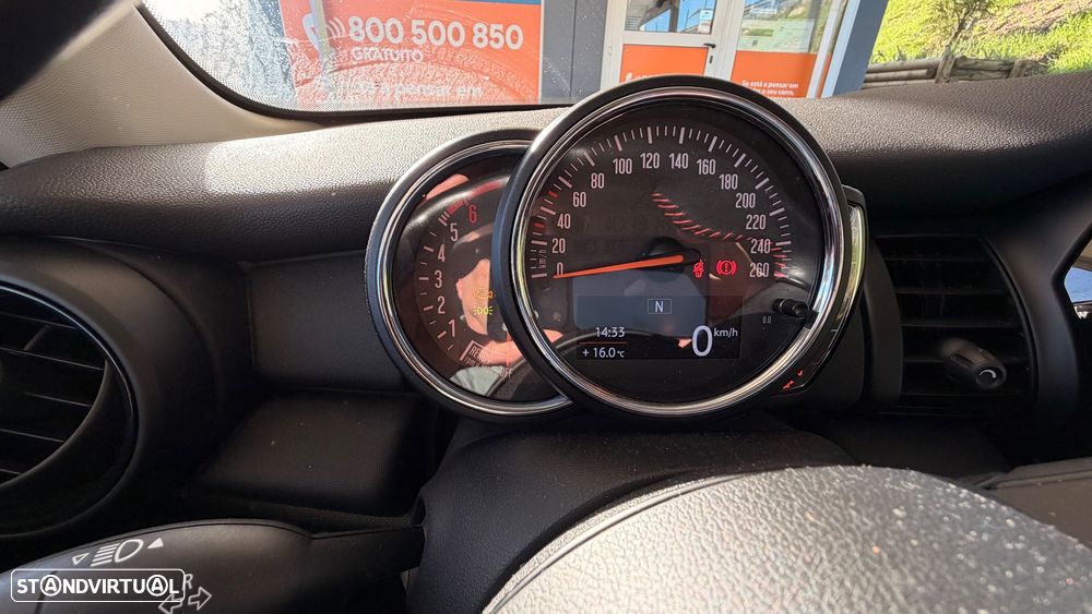 MINI 3 Portas One D - 9