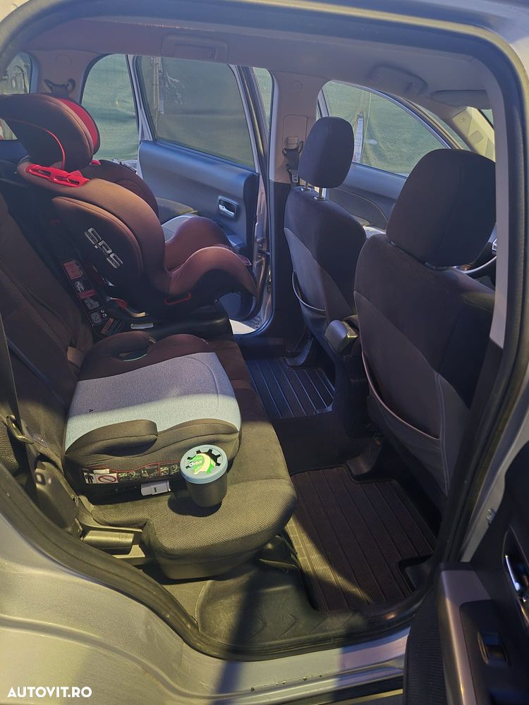 Mitsubishi Outlander - 6
