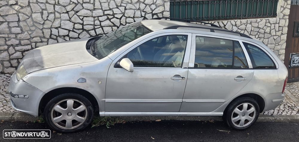 Skoda Fabia - 5