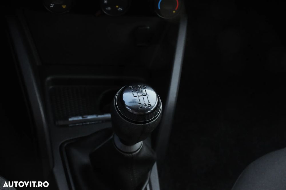 DACIA Duster 2022 — imagine 16