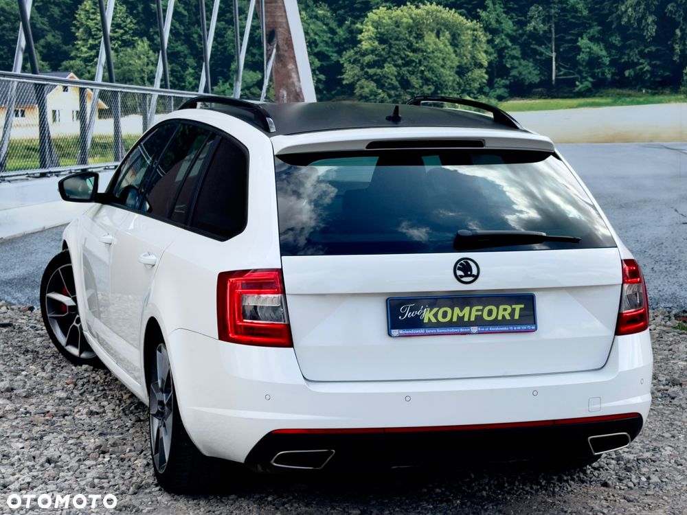 Skoda Octavia 2.0 TDI DSG RS - 15