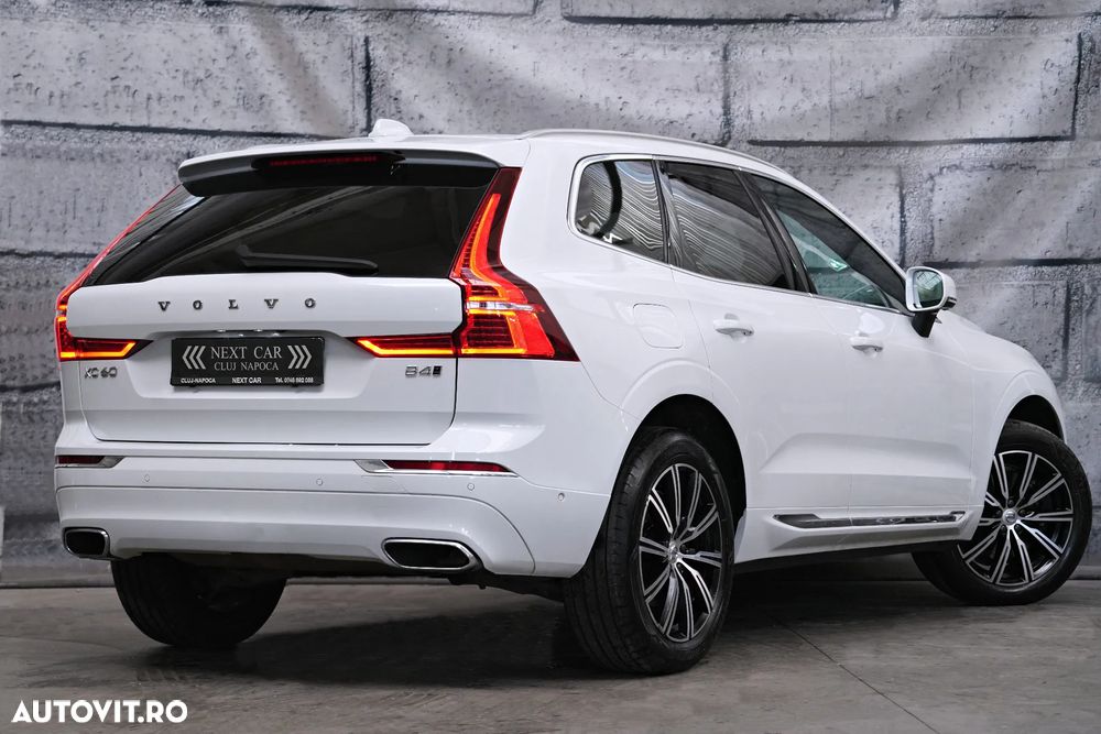 Volvo XC 60 B4 D AWD Ultimate Bright - 3