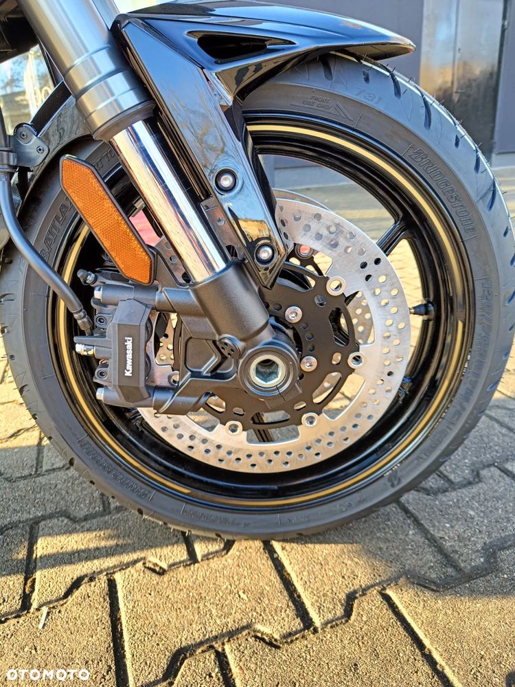 Kawasaki Versys 1000 - 14