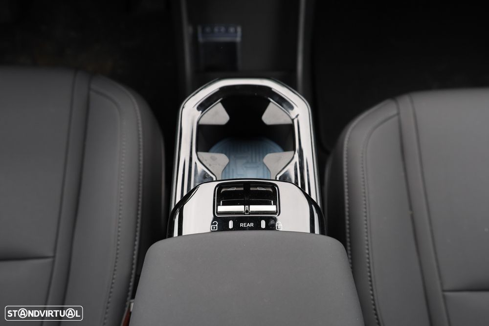 Volvo EX30 69 kWh Single Motor Extended Range Core - 17