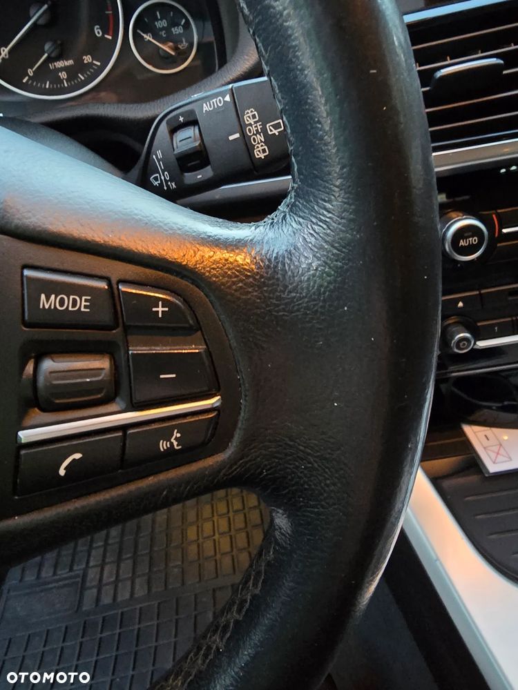 BMW X3 xDrive20d - 13