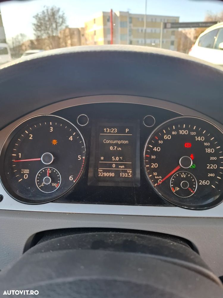 Volkswagen Passat Variant 2.0 TDI Comfortline DPF DSG - 4