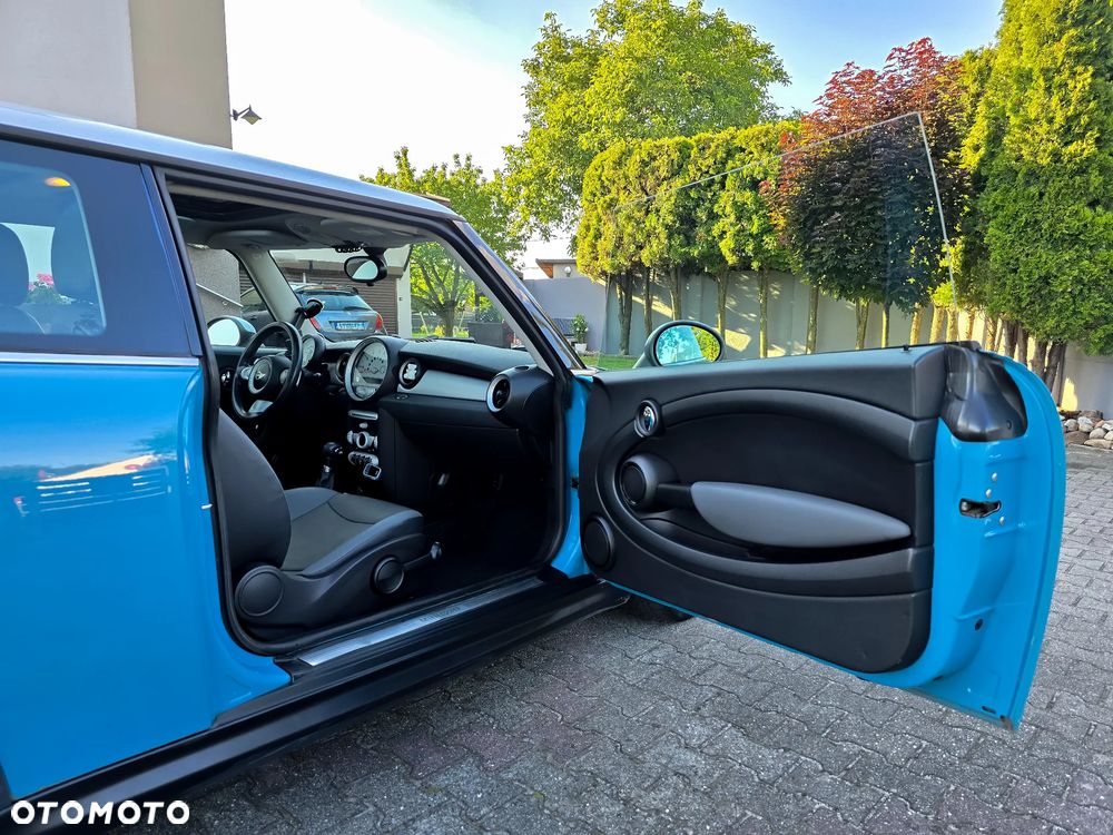 MINI Cooper - 12