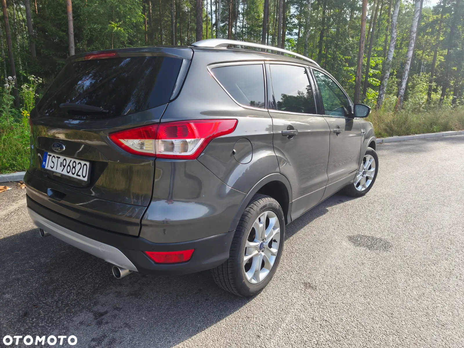 Ford Kuga 2.0 TDCi FWD Titanium - 10