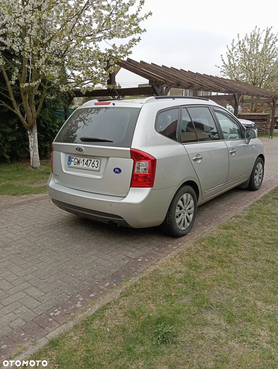Kia Carens 2.0 EX - 3