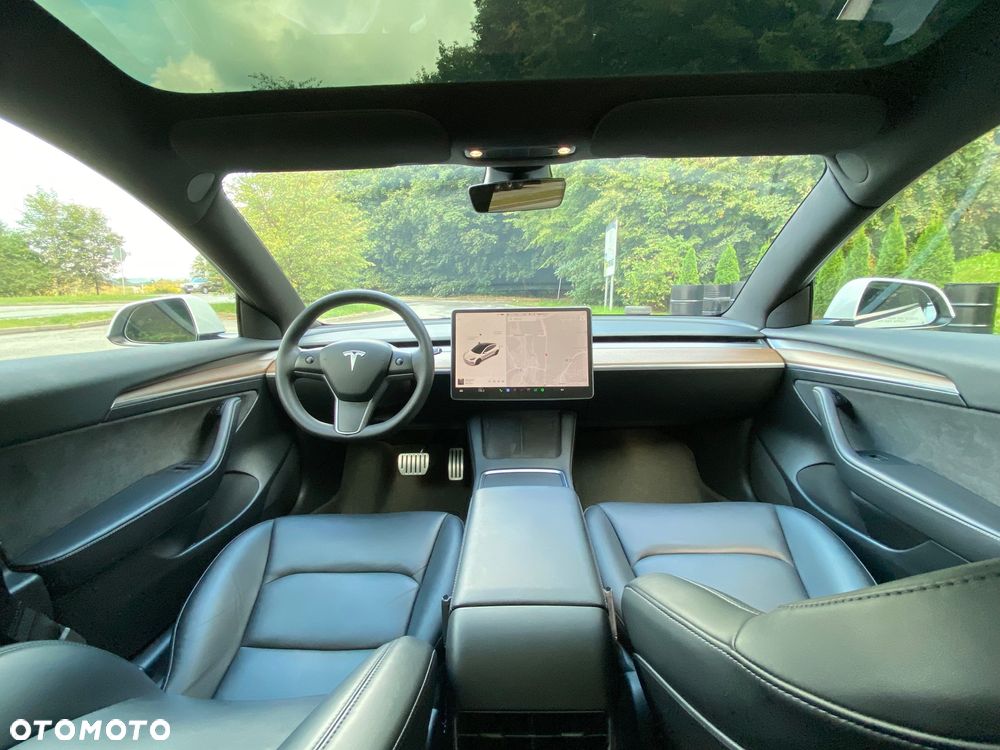 Tesla Model 3 Langstreckenbatterie Allradantrieb Dual Motor Performance - 9