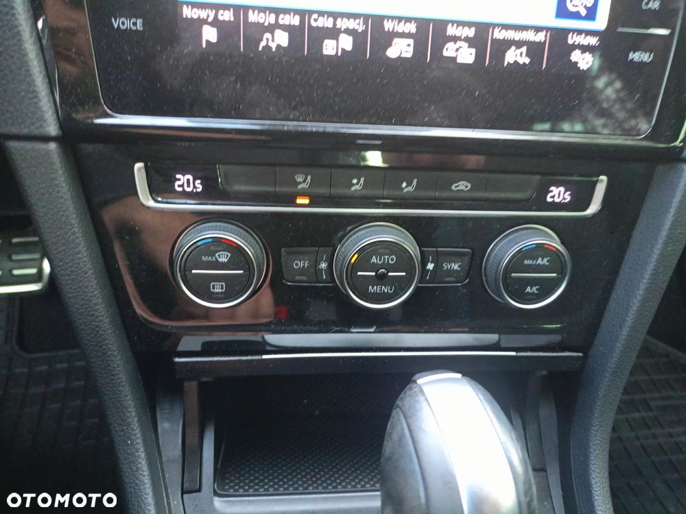 Volkswagen Golf 2.0 TDI SCR 4Motion DSG IQ.DRIVE - 22