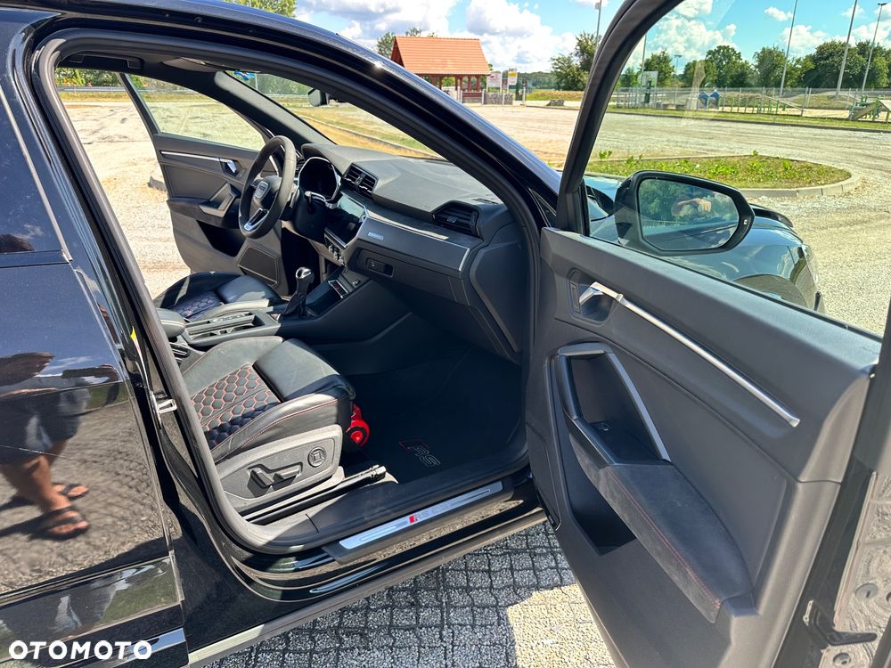 Audi RS Q3 2.5 TFSI quattro S tronic - 26