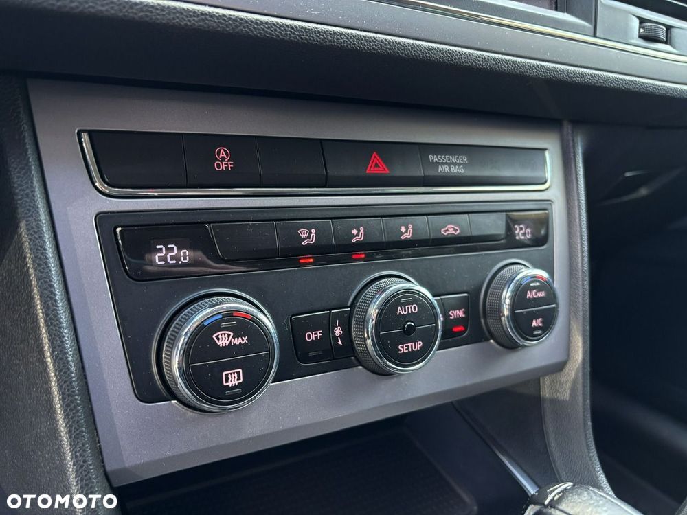 Seat Leon 2.0 TDI DSG Xcellence - 16