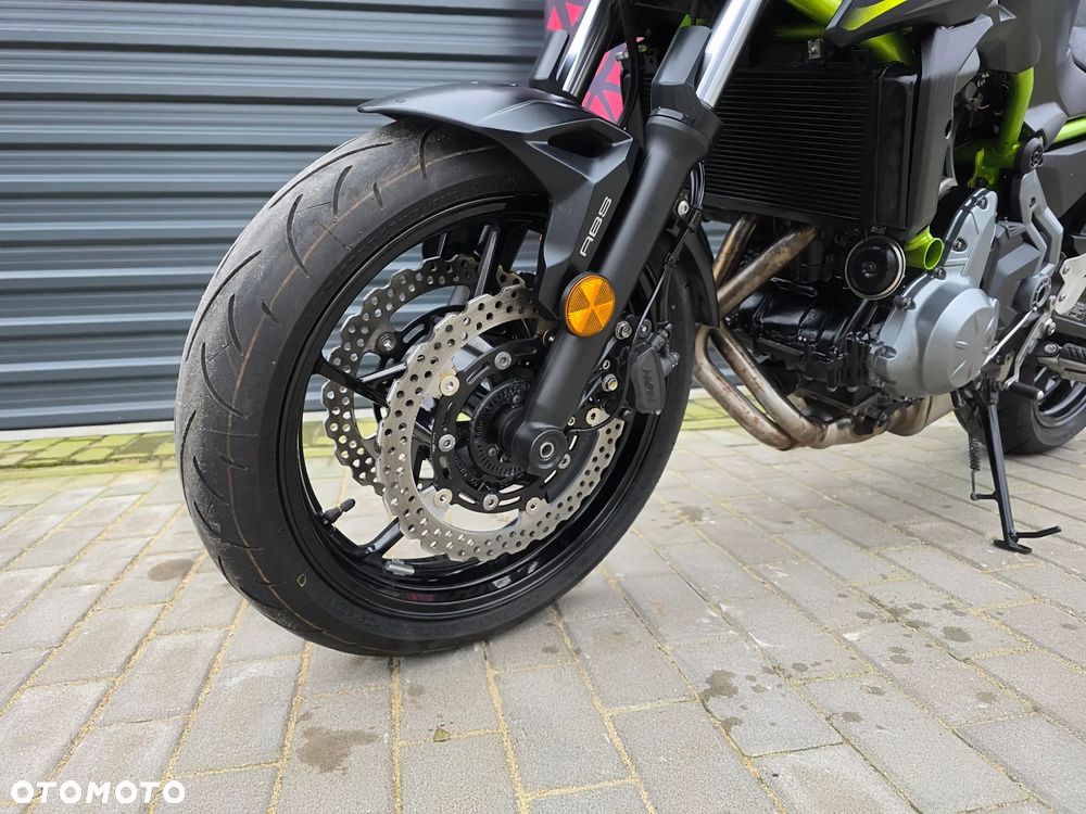 Kawasaki Z 650 - 13