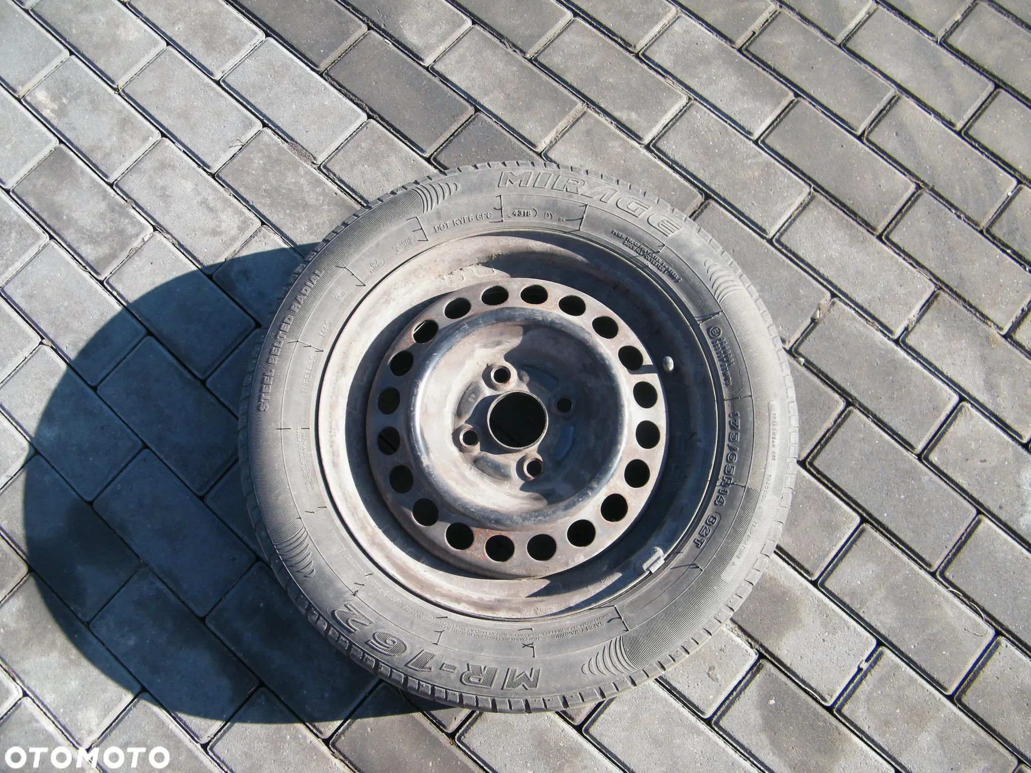 Koła komplet kół felgi stalowe opony letnie 175 / 65 / R14 Honda Jazz - 1