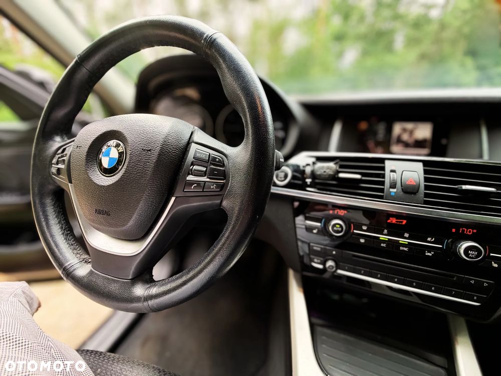 BMW X3 xDrive20d - 8