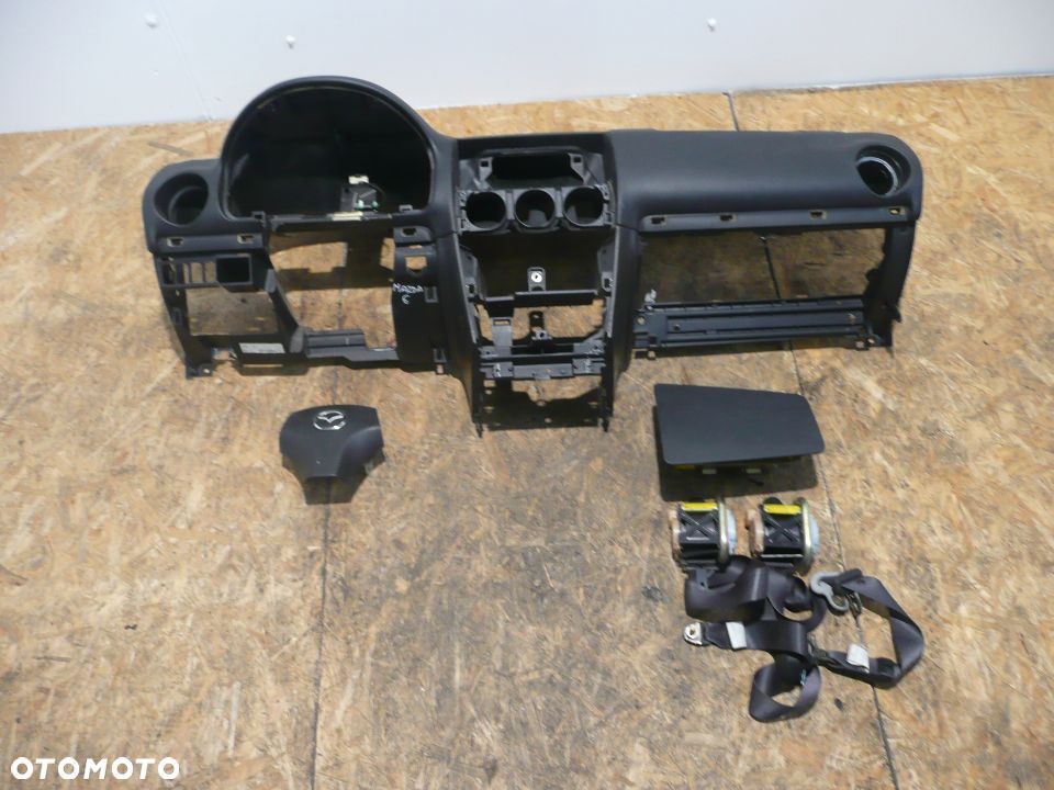 MAZDA 6 02-05 KOMBI 2.0D DESKA KONSOLA KOKPIT PODUSZKA AIRBAG PASY