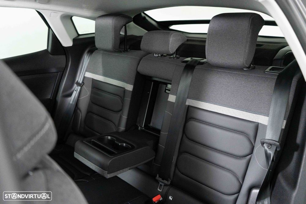 Citroën C4 1.2 PureTech Shine - 10