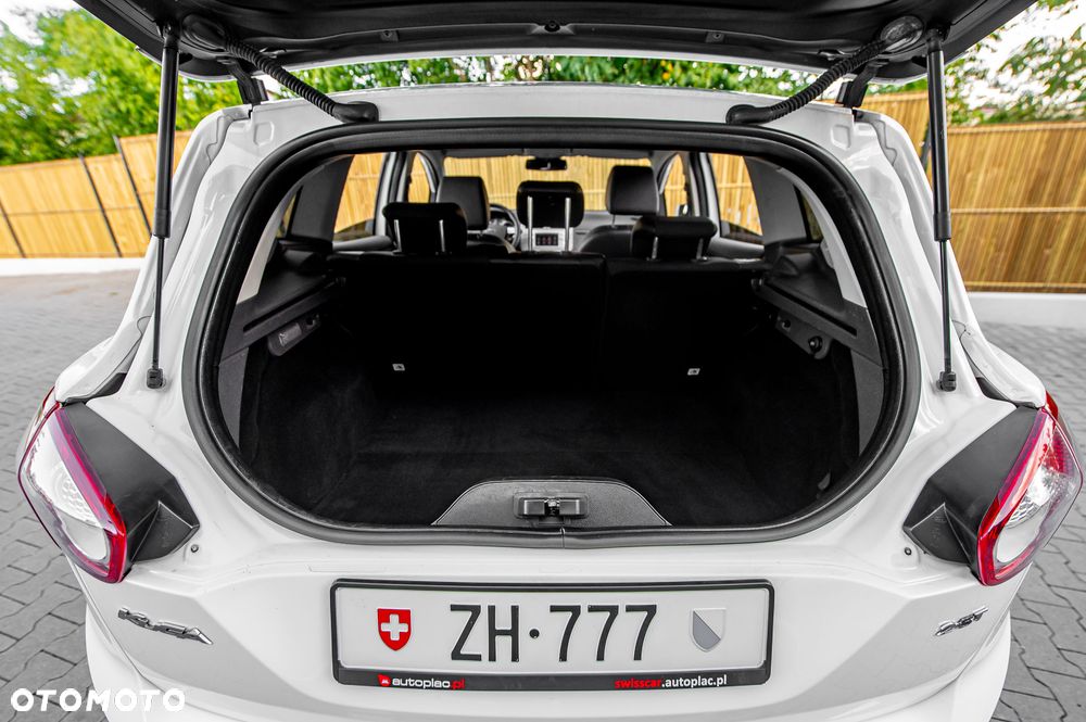 Ford Kuga - 36