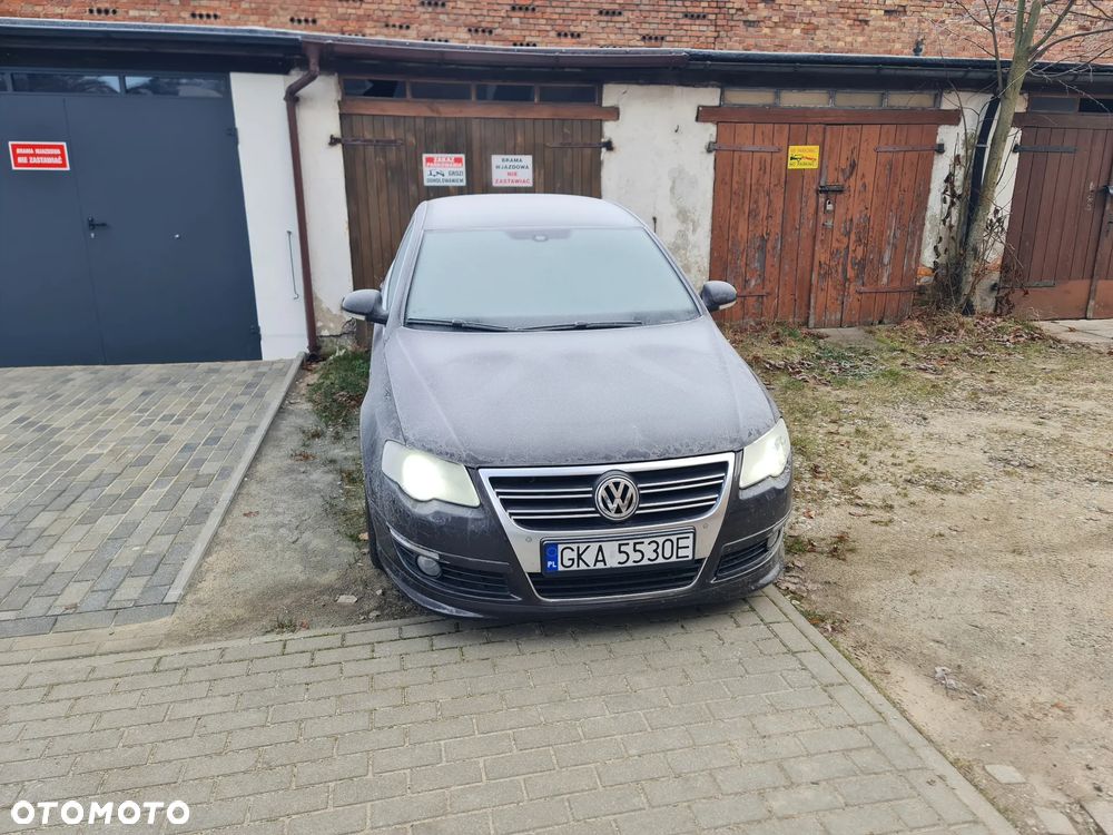 Volkswagen Passat 2.0 TDI DPF R-Line Edition - 2