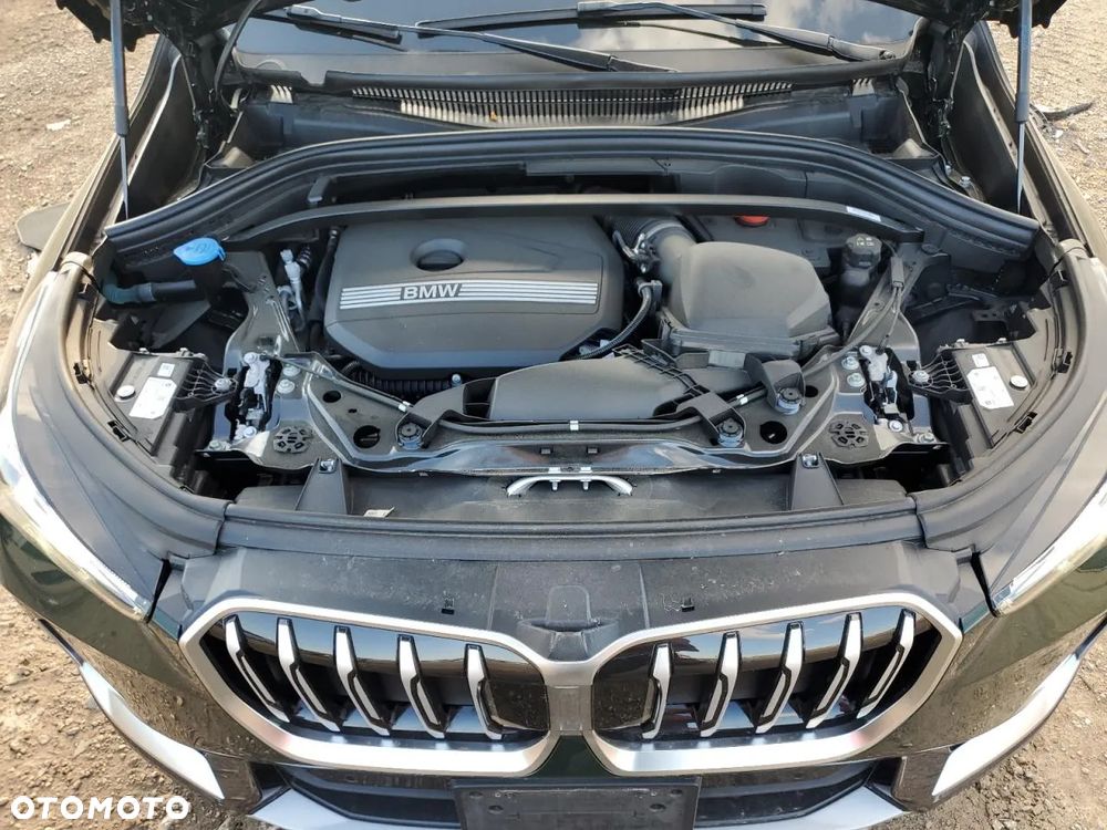 BMW X1 - 13