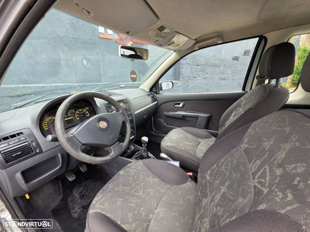 Fiat Strada 1.3 M-Jet CD Adventure - 3