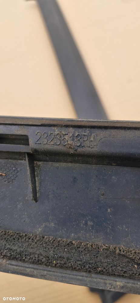 SCANIA R S  OBUDOWA MASKOWNICA SŁUPKA P/L - 2