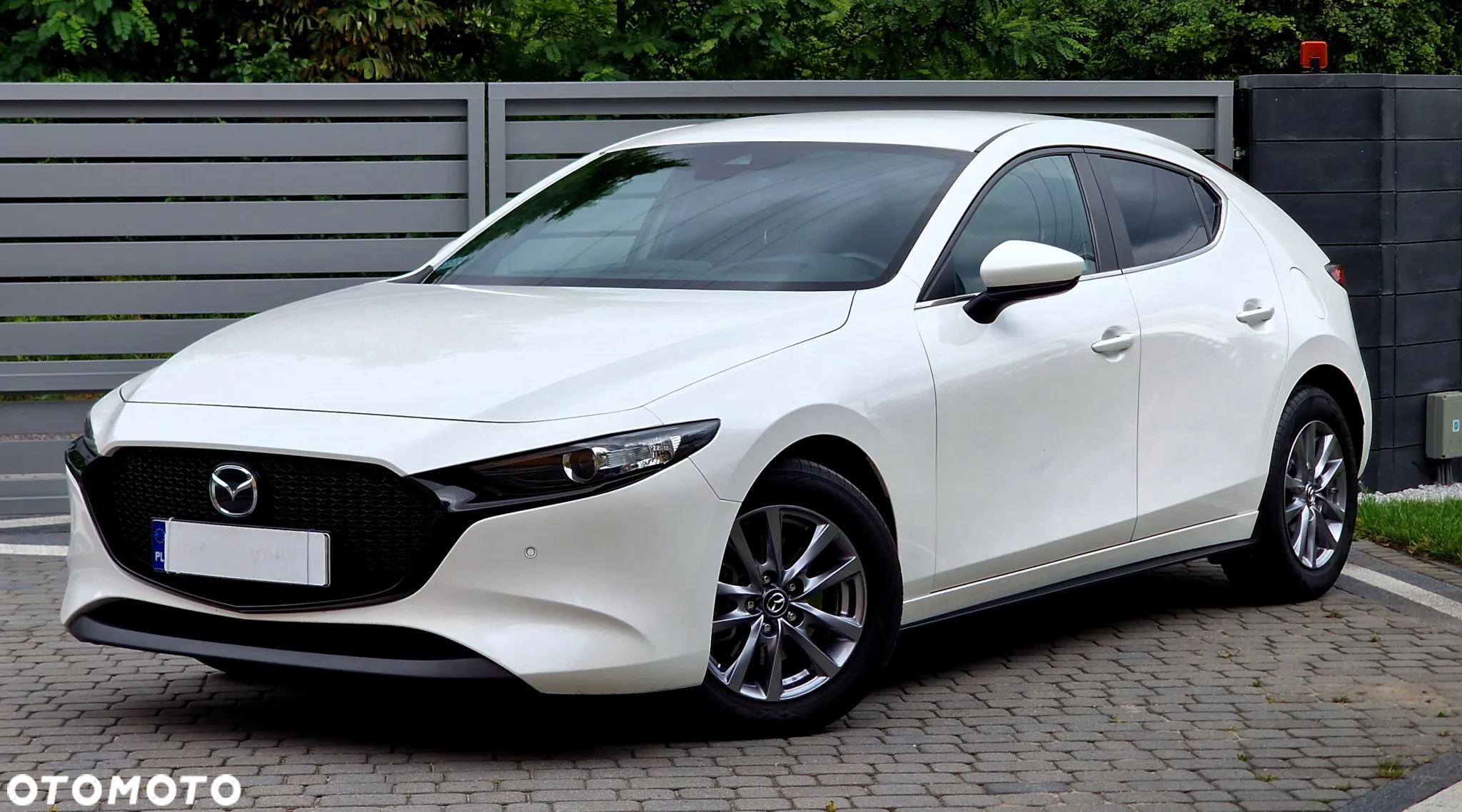 Mazda 3 - 4