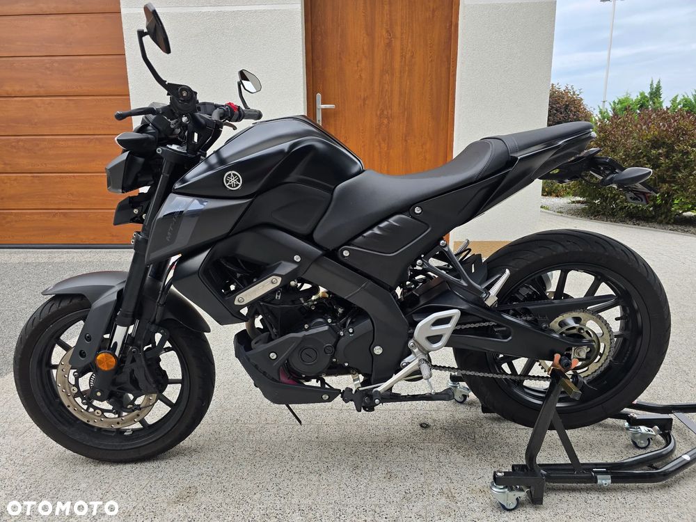 Yamaha MT - 2