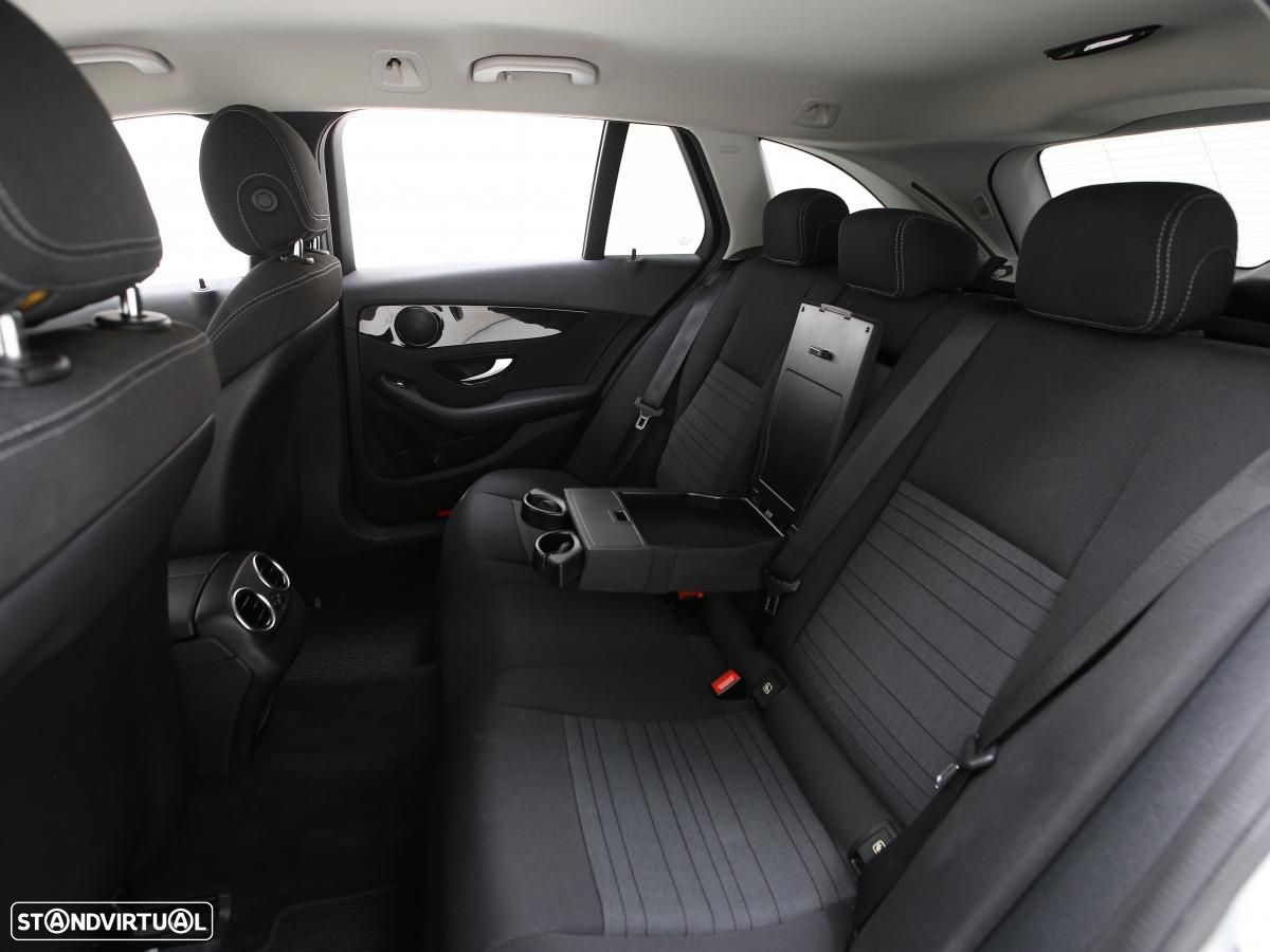 Mercedes-Benz C 200 - 8