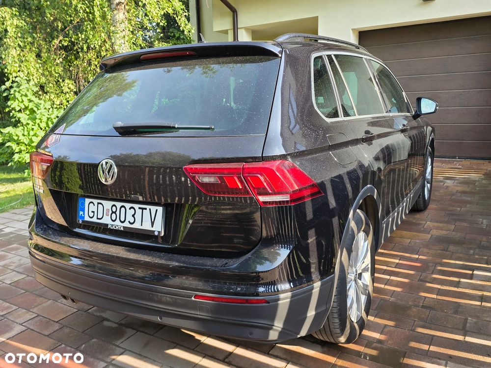 Volkswagen Tiguan - 9
